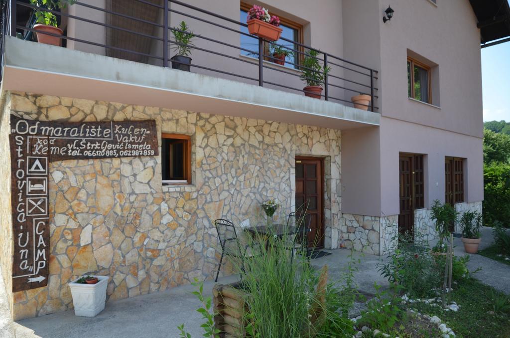 Domacinstvo Una-Ostrovica Kulen Vakuf Camera foto